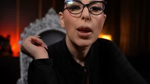 Mistress Kelly online show from June 12, 9:14 pm