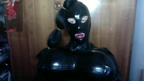 Snapshot of mistresslatexxx chatting on December 28, 12:57 am Bianca online show from December 28, 12:57 am