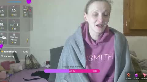 mistressmilly32 online show from November 26, 8:49 pm