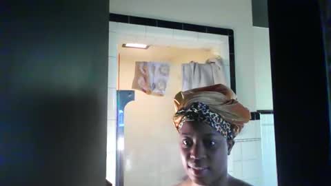 mistressmochareign online show from February 15, 3:44 pm