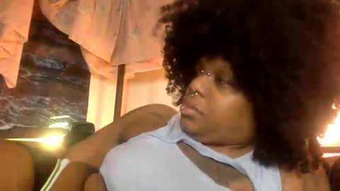 Snapshot of mistressmystii chatting on February 7, 12:31 am Mistress Mystii online show from February 7, 12:31 am