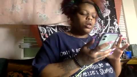 Snapshot of mistressmystii chatting on February 11, 4:33 am Mistress Mystii online show from February 11, 4:33 am