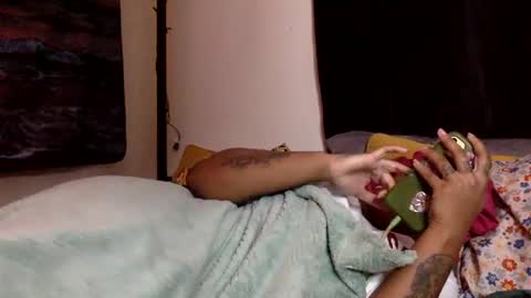 Snapshot of mistressmystii chatting on September 10, 6:25 am Mistress Mystii online show from September 10, 6:25 am