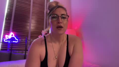 Miss X online show from July 24, 12:57 pm