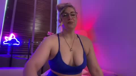 Miss X online show from July 25, 2:59 pm