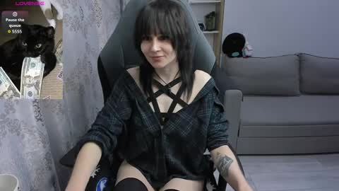 misty_dark online show from May 20, 11:05 am