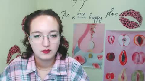 Aria online show from November 19, 7:18 am