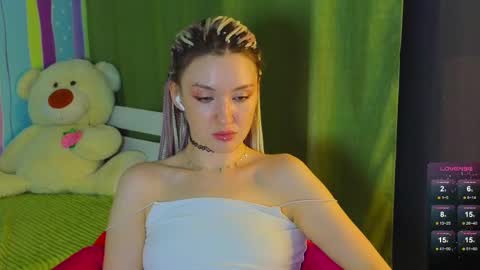 alice online show from February 19, 9:17 am