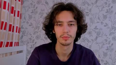 MitchelKors online show from April 3, 4:08 am