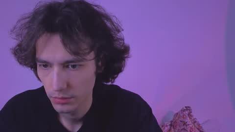 MitchelKors online show from March 24, 7:20 pm