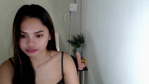 mitena_fox333 online show from June 2, 8:05 am