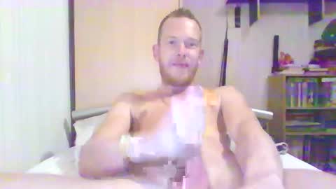 mitta93 online show from February 1, 12:30 am