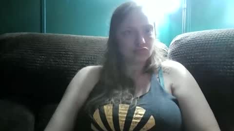 miztrezk online show from December 2, 6:17 pm