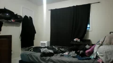 miztrezk online show from April 22, 11:01 pm