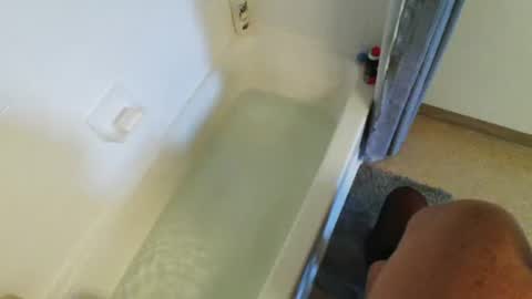 mjeffrey460699861 online show from April 10, 12:21 pm