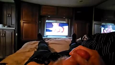 mjolnirandazzarra online show from December 5, 9:23 pm