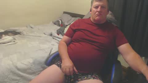 mmmthatsfunnn online show from December 7, 7:32 am