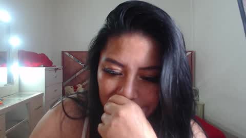 Catalina online show from December 5, 5:17 am