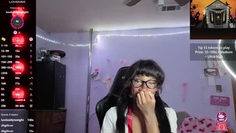 Snapshot of mocha_ chatting on October 26, 5:41 am MOCHA   JAMES THE NPC  online show from October 26, 5:41 am