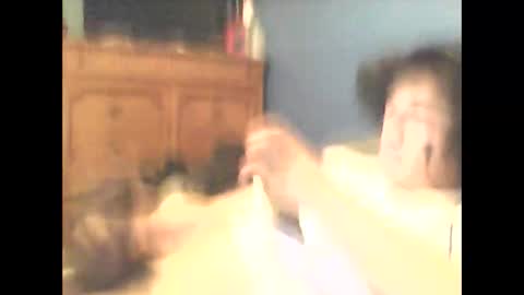 mochaandcreme online show from November 11, 9:33 am