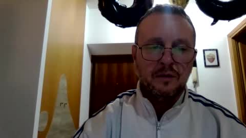 modesto1969 online show from December 18, 9:32 pm