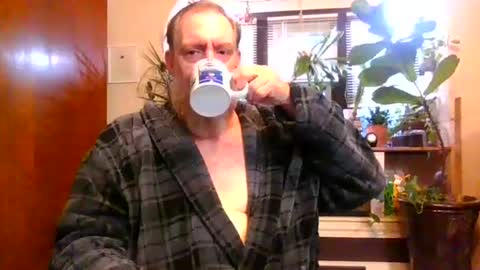 moeblick online show from November 13, 12:52 pm