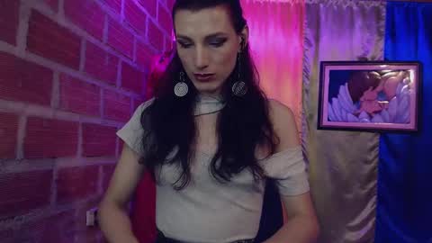 moira_hot online show from November 3, 7:04 pm