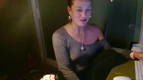 MoistKnickers69 online show from September 24, 5:47 am