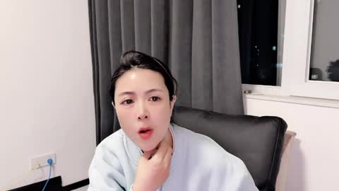 Alice online show from April 1, 2:47 pm