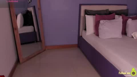 Molly  online show from October 1, 3:05 am