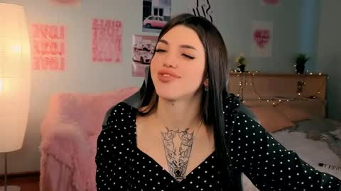 Molly online show from April 15, 4:16 am