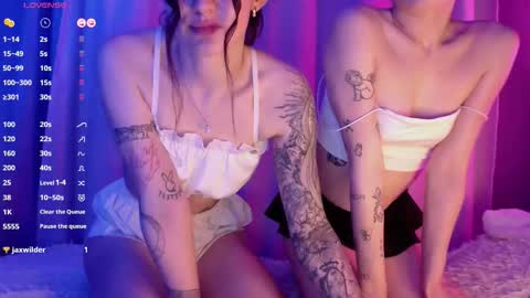 molly_wheel online show from February 15, 1:41 am