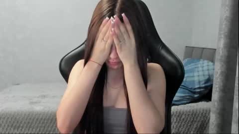 Molly online show from March 8, 2:04 am