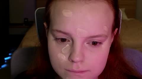 Molly online show from April 5, 12:07 am