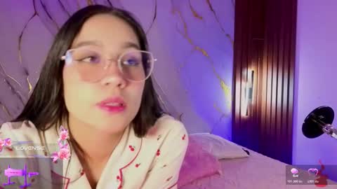 New girl Emily Valentina  Michelle online show from February 16, 8:40 pm