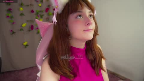 mollysb_05 online show from October 3, 9:01 pm