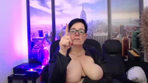 MollySun Nina Randmann online show from January 19, 5:18 pm