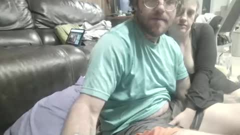 Molotovfoxtail online show from November 11, 7:54 am