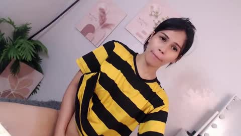 MOMIKHEM online show from April 18, 5:53 am