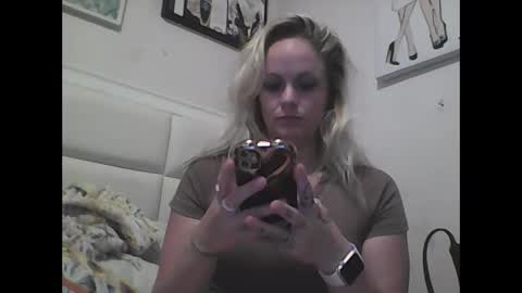 mommabearanpoppabear850 online show from September 28, 6:00 am