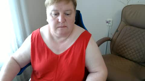 Mommy99X online show from June 15, 8:17 am