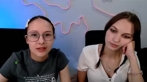Mona  online show from July 24, 8:44 am