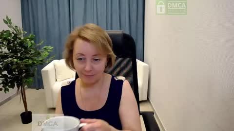 Mona online show from April 23, 12:29 pm