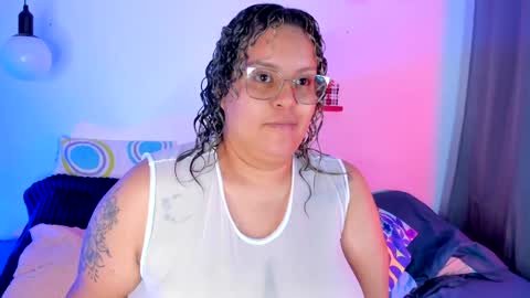 Snapshot of monica_bbw_ chatting on January 28, 7:10 pm aleja independent model online show from January 28, 7:10 pm