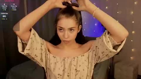 Hi  Im Monica  online show from June 11, 2:15 pm