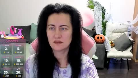 Snapshot of monica_vibe chatting on October 21, 9:47 am Monica online show from October 21, 9:47 am
