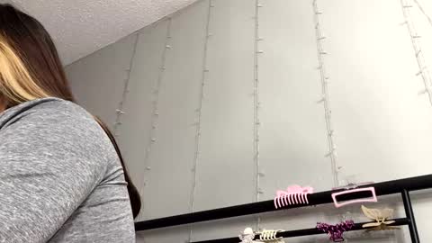 Monica online show from December 13, 4:11 am