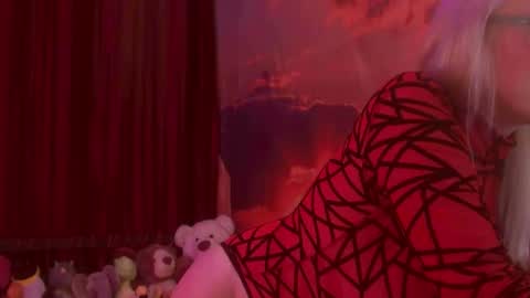 Monika    online show from November 13, 2:14 am