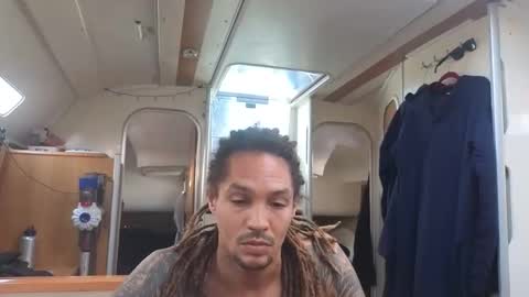 Monk and Mia online show from December 14, 8:53 am