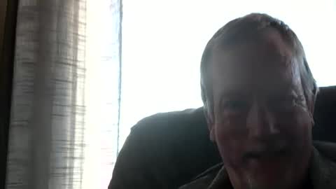 Monkee Dance online show from February 25, 8:32 pm